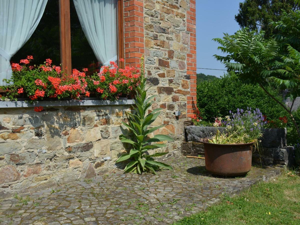 Lovely Holiday Home In Daverdisse With Terrace Dış mekan fotoğraf