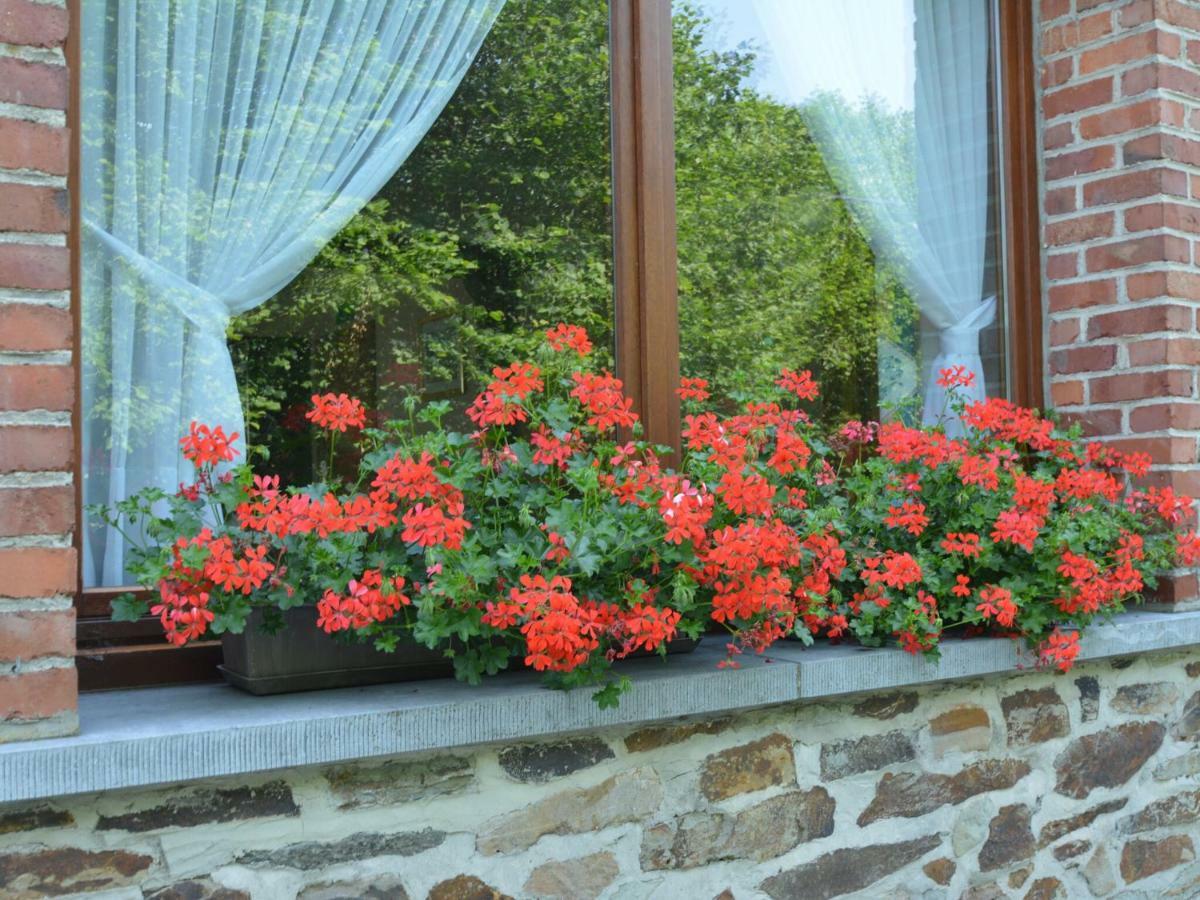 Lovely Holiday Home In Daverdisse With Terrace Dış mekan fotoğraf